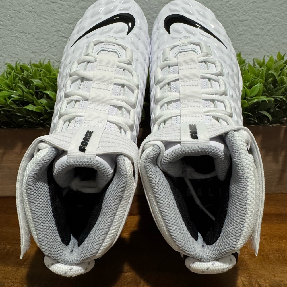 Nike Force Savage Pro 2 Football Cleats White Black AH4000-100 Men’s Size 9.5 - Picture 10 of 11